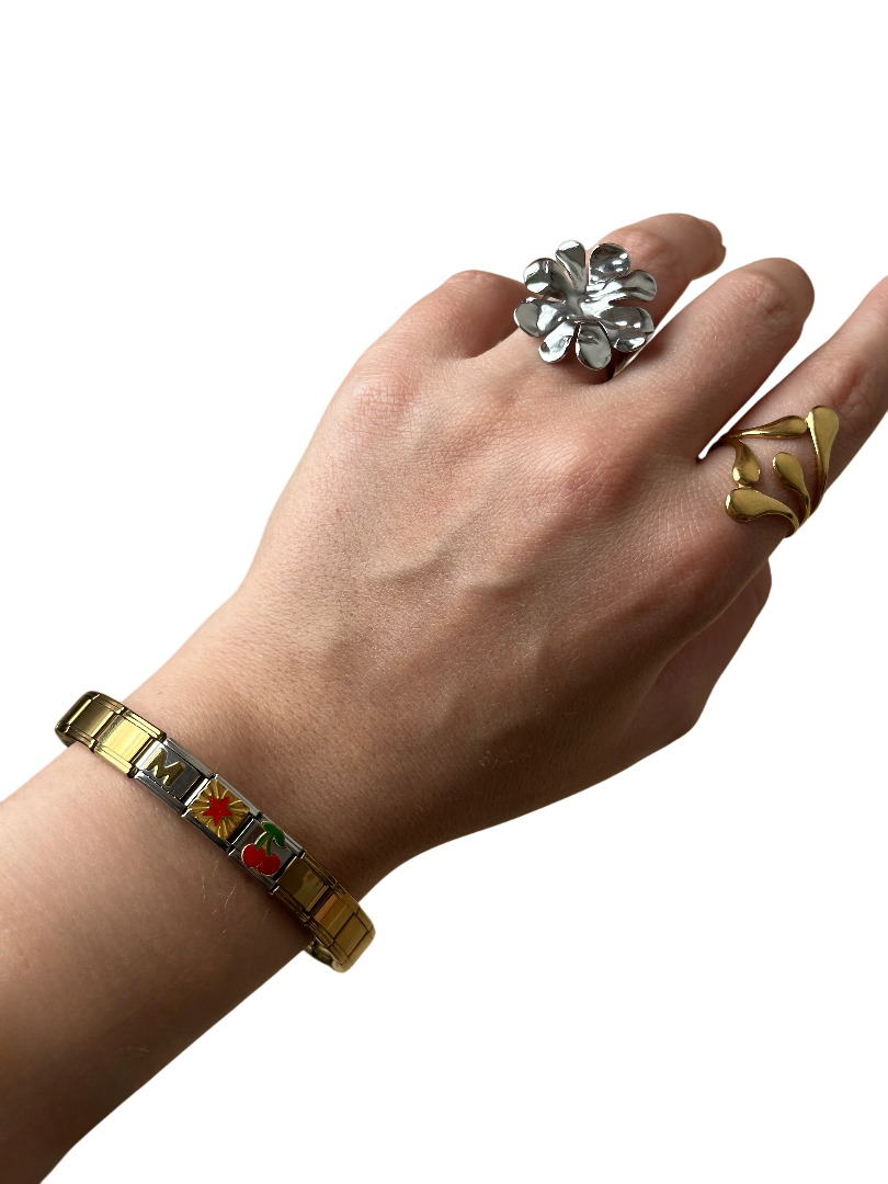 Pulsera italiana con charm dorado
